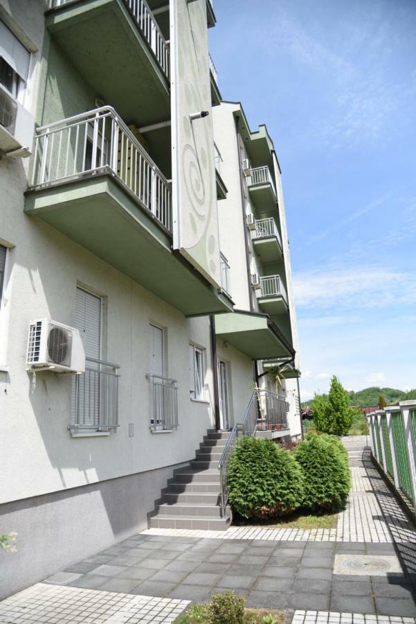 Apartmani - Vila Kovilje Banja Koviljača Exterior foto
